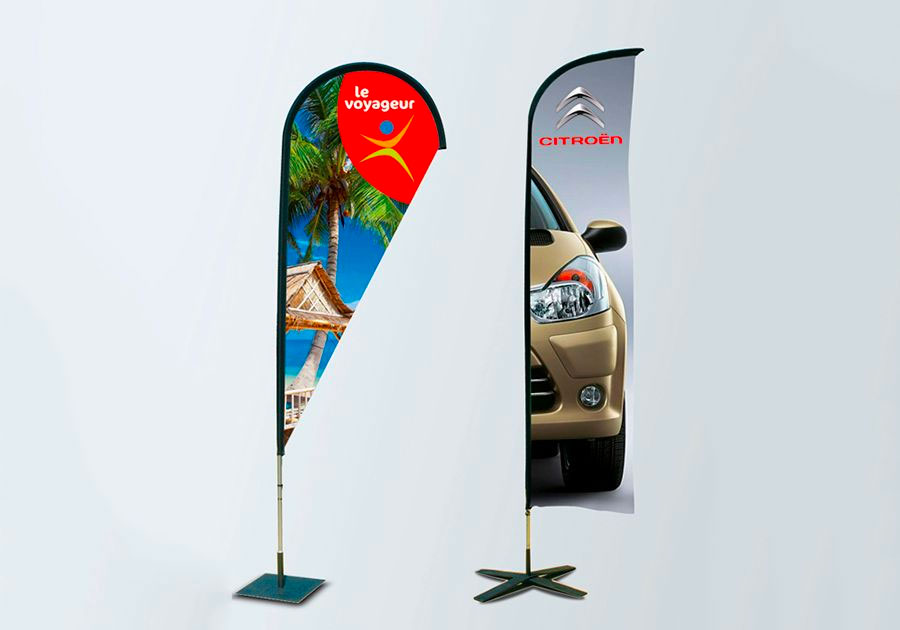 Drapeau aluminium Drapeau forme ronde et aile avec ganse noire mats a gauche